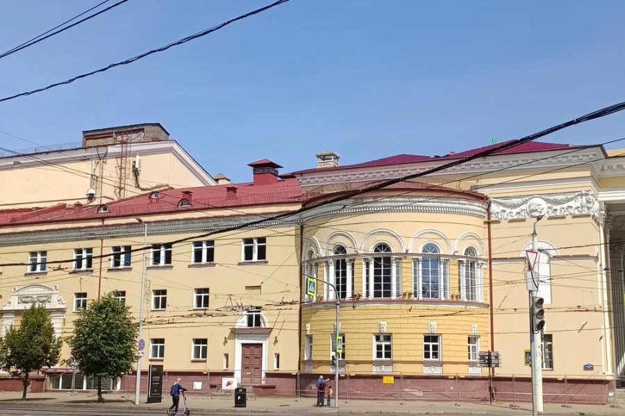 Из Калининграда — в Кёнигсберг по главным улицам города