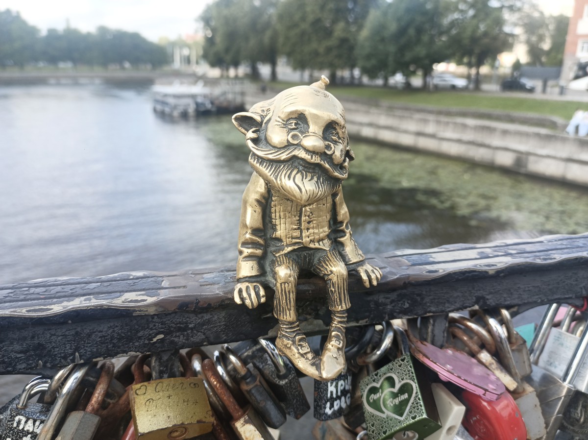 Визитные карточки Кёнига