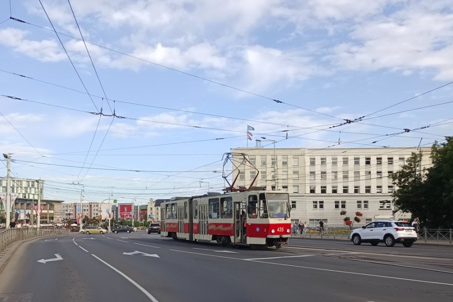 Из Калининграда — в Кёнигсберг по главным улицам города