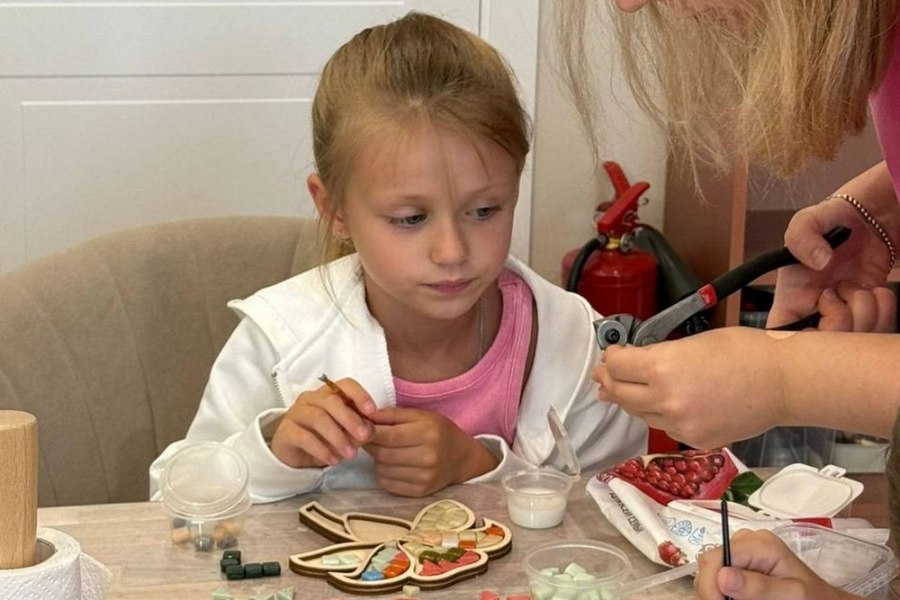 Мастер-класс «Мозаика из безопасной смальты для детей 4+»