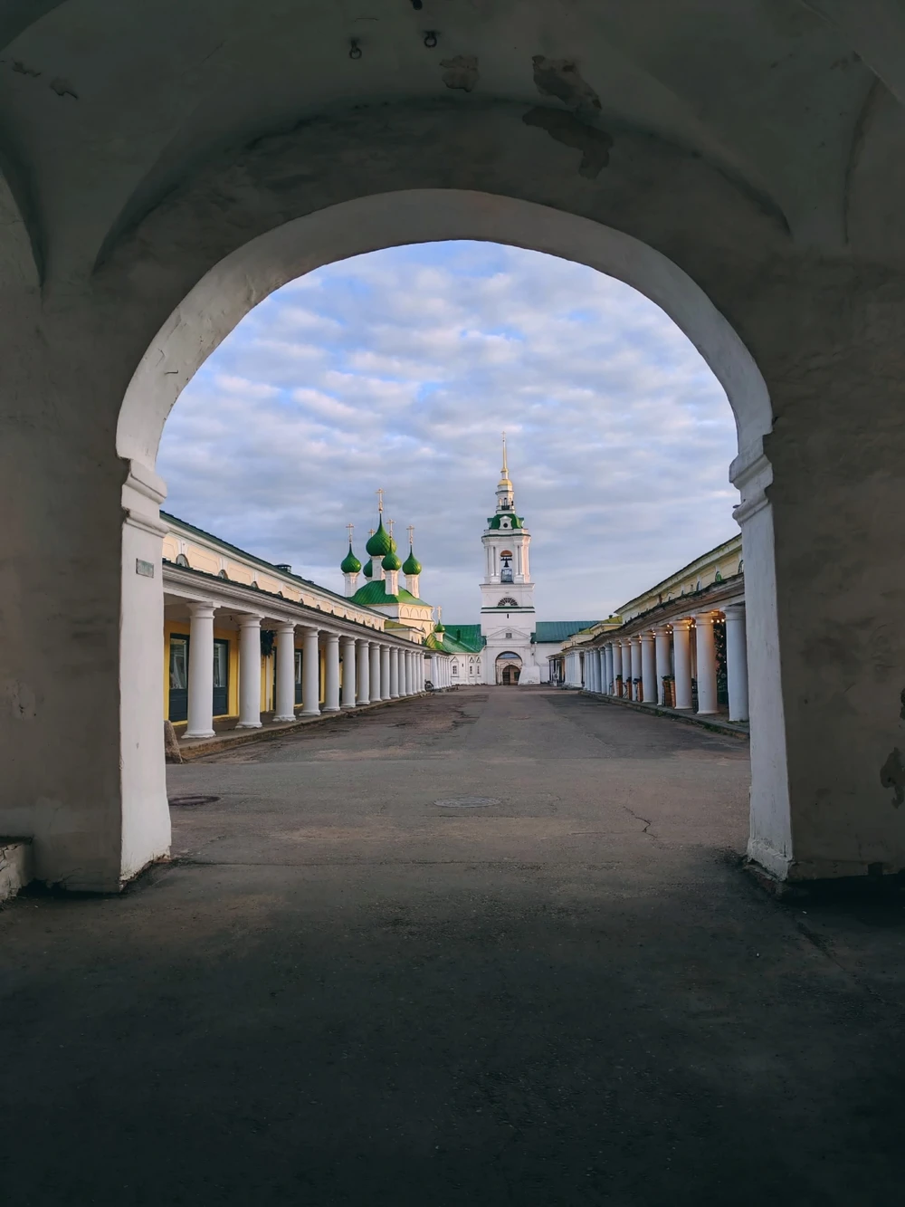 Кострома в лицах и преданиях