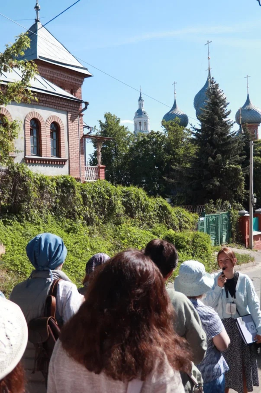 Храм Воскресения Христова на Дебре и «русское узорочье»