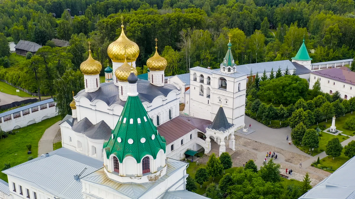 Экскурсия-квест по Ипатьевскому монастырю
