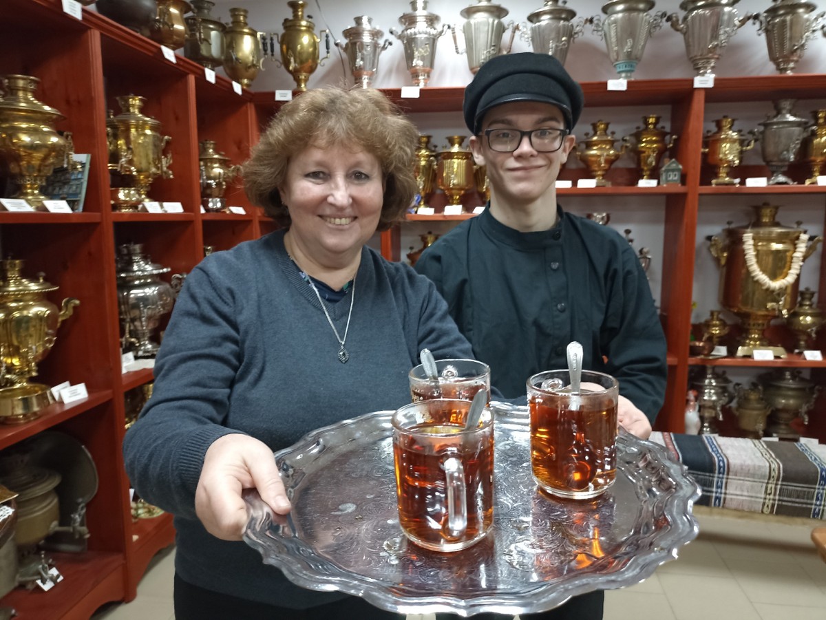 Фонарщик у самовара: интерактивная экскурсия с чаепитием