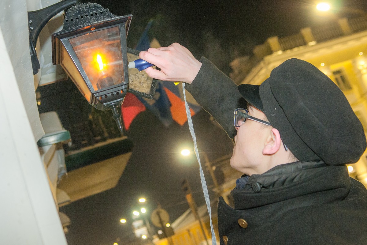 Вечернее путешествие по Костроме с гидом-фонарщиком