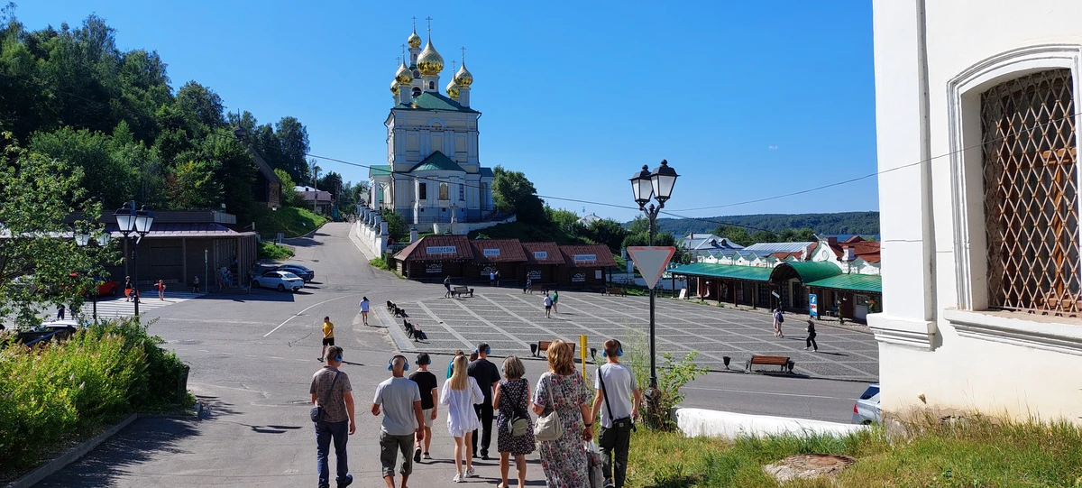 Аудиоспектакль-променад «Волны Плёса. История города от первого лица»