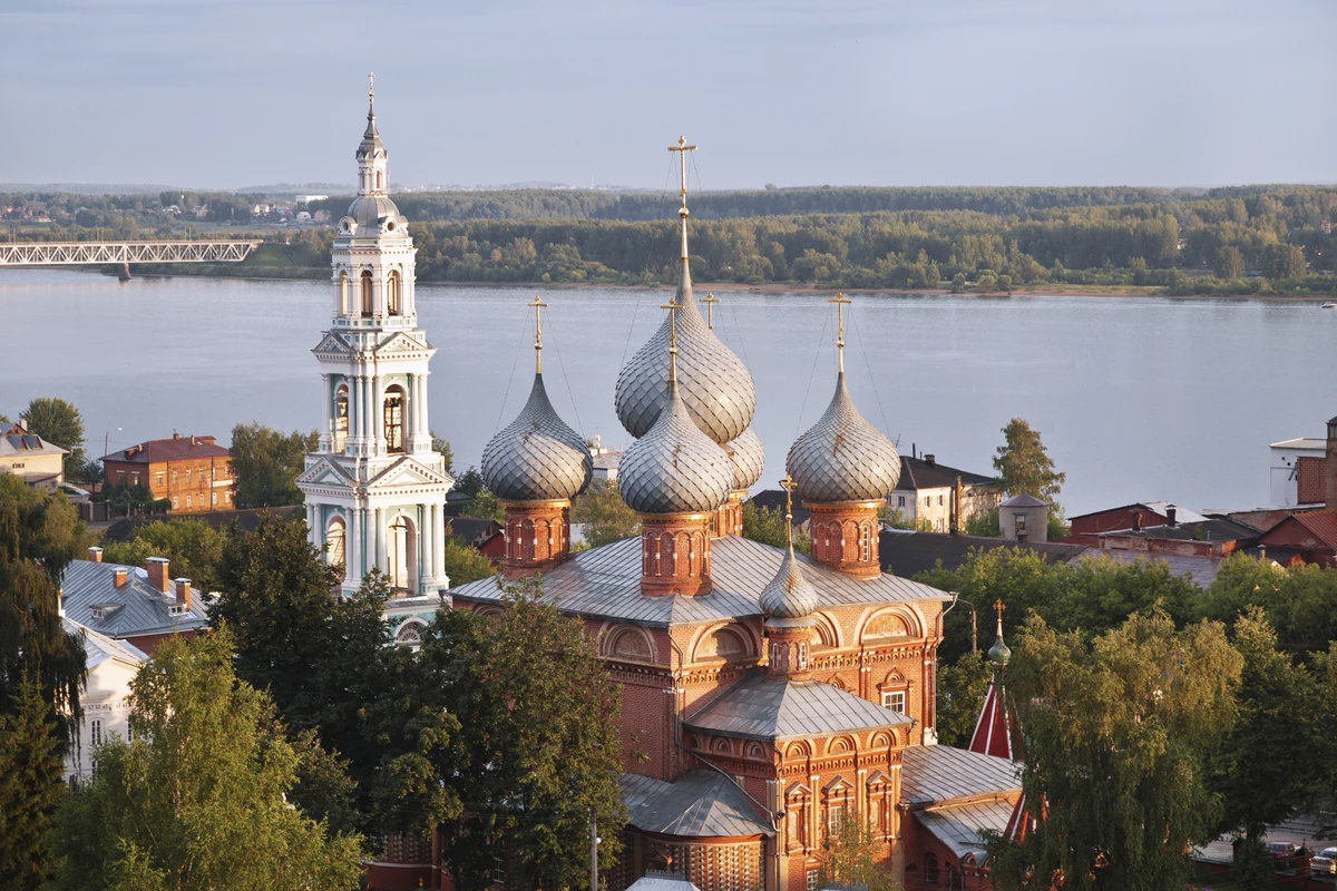 Кострома: прогулка по центру и подъём на колокольню