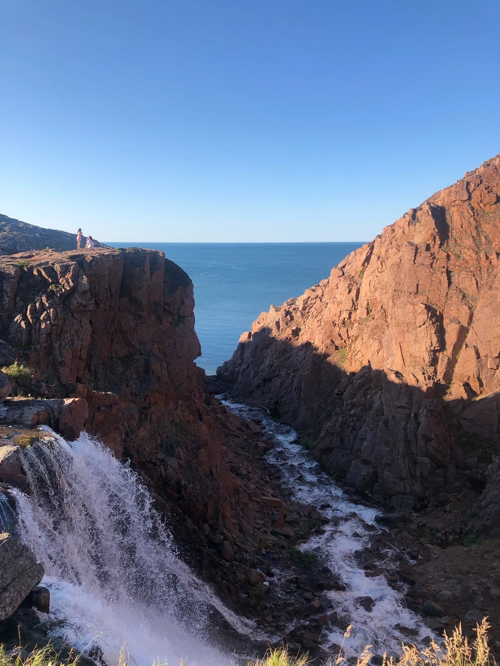Из Мурманска в Териберку: морская прогулка и знаковые места