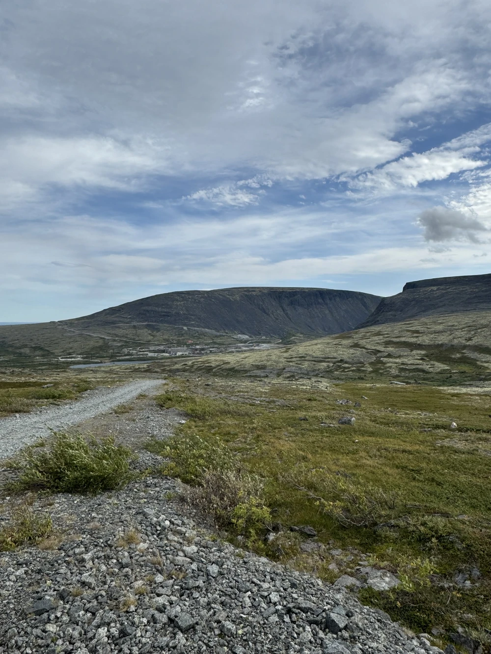 Ловозёрские тундры и гора Аллуайв