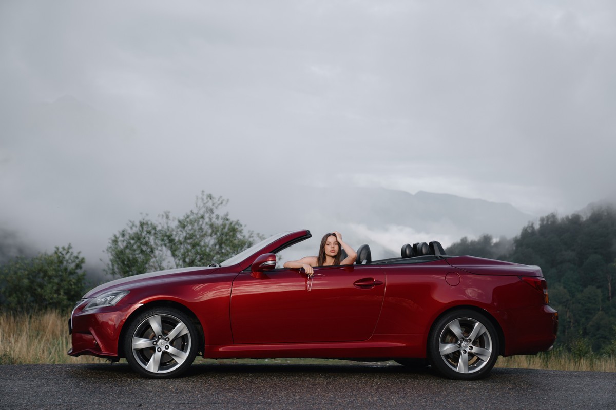 Фотопутешествие в Красную Поляну на кабриолете Lexus