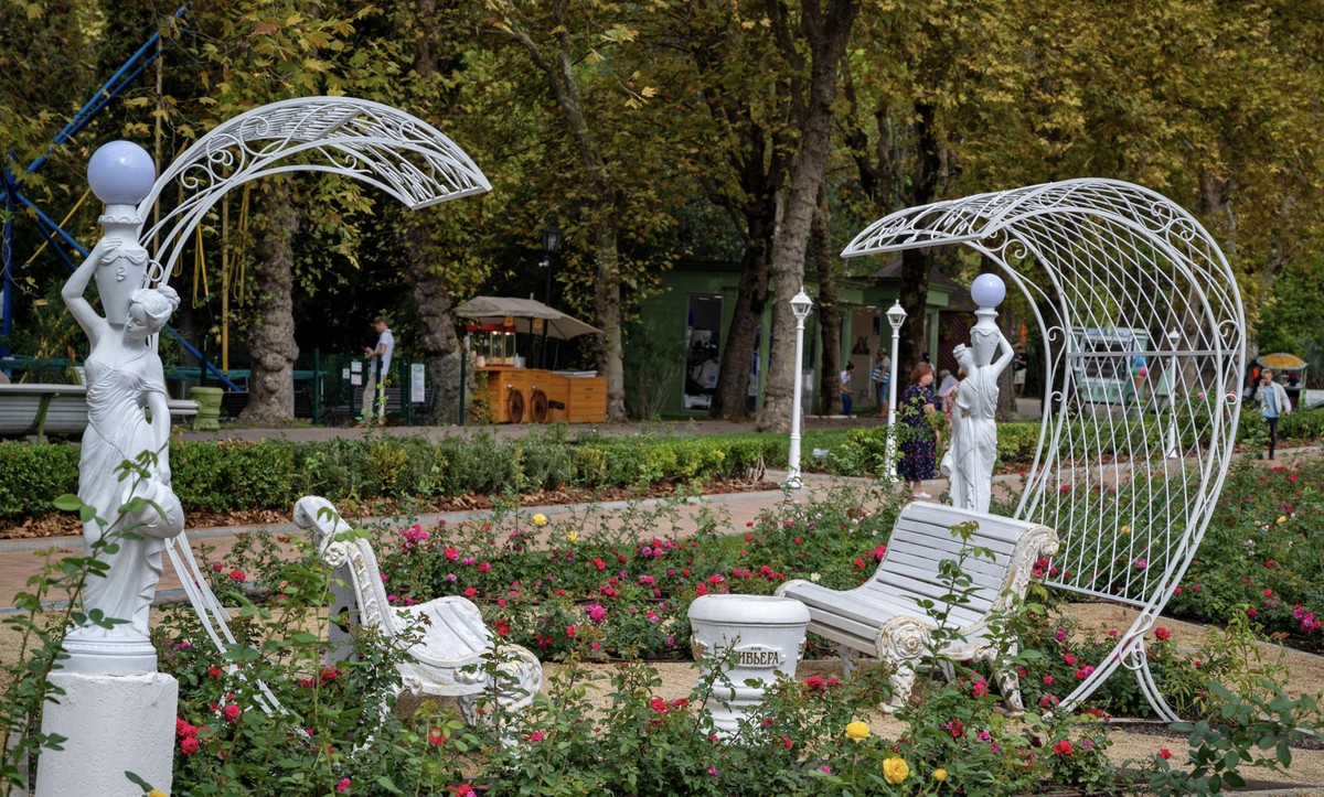 Walk & talk: экскурсия с коучем по парку «Ривьера»