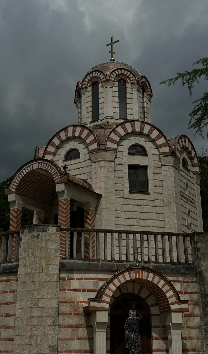 На джипах — в каньон Псахо