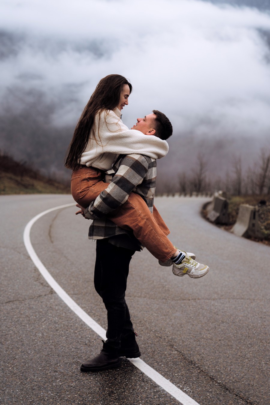 Фотопутешествие в Красную Поляну на кабриолете Lexus